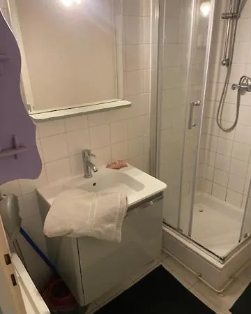 A Proximite Des Arenes De